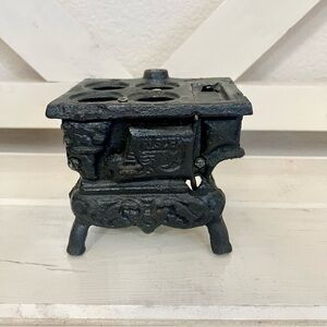 Vintage Miniature Cast Iron Stove